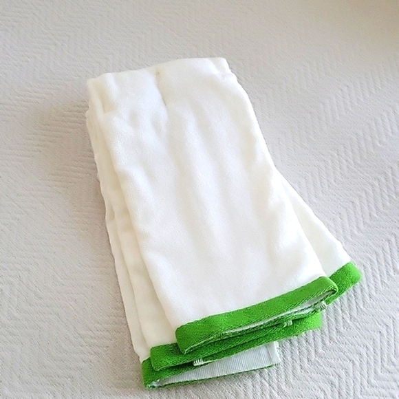 Christmas Light Bulbs Hand Towels - Pair - Picture 4 of 4